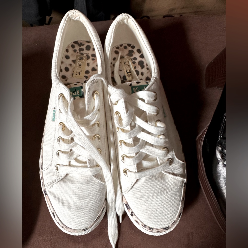 Keds